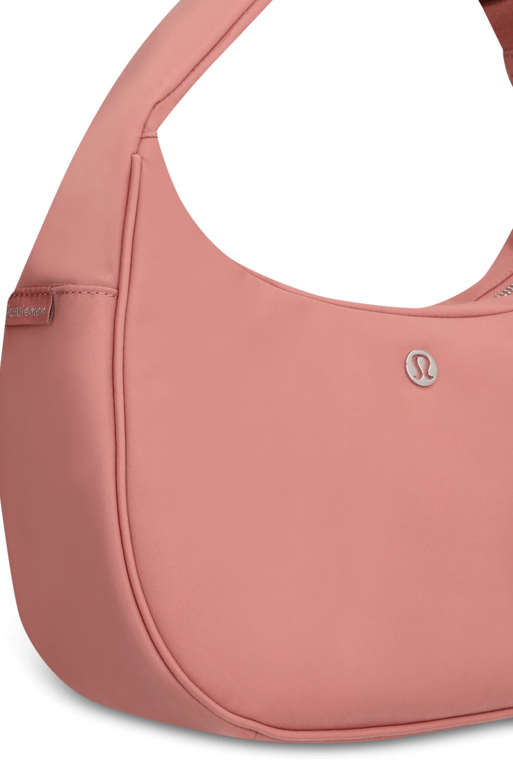 תמונת תקריב של City Essentials Shoulder Bag