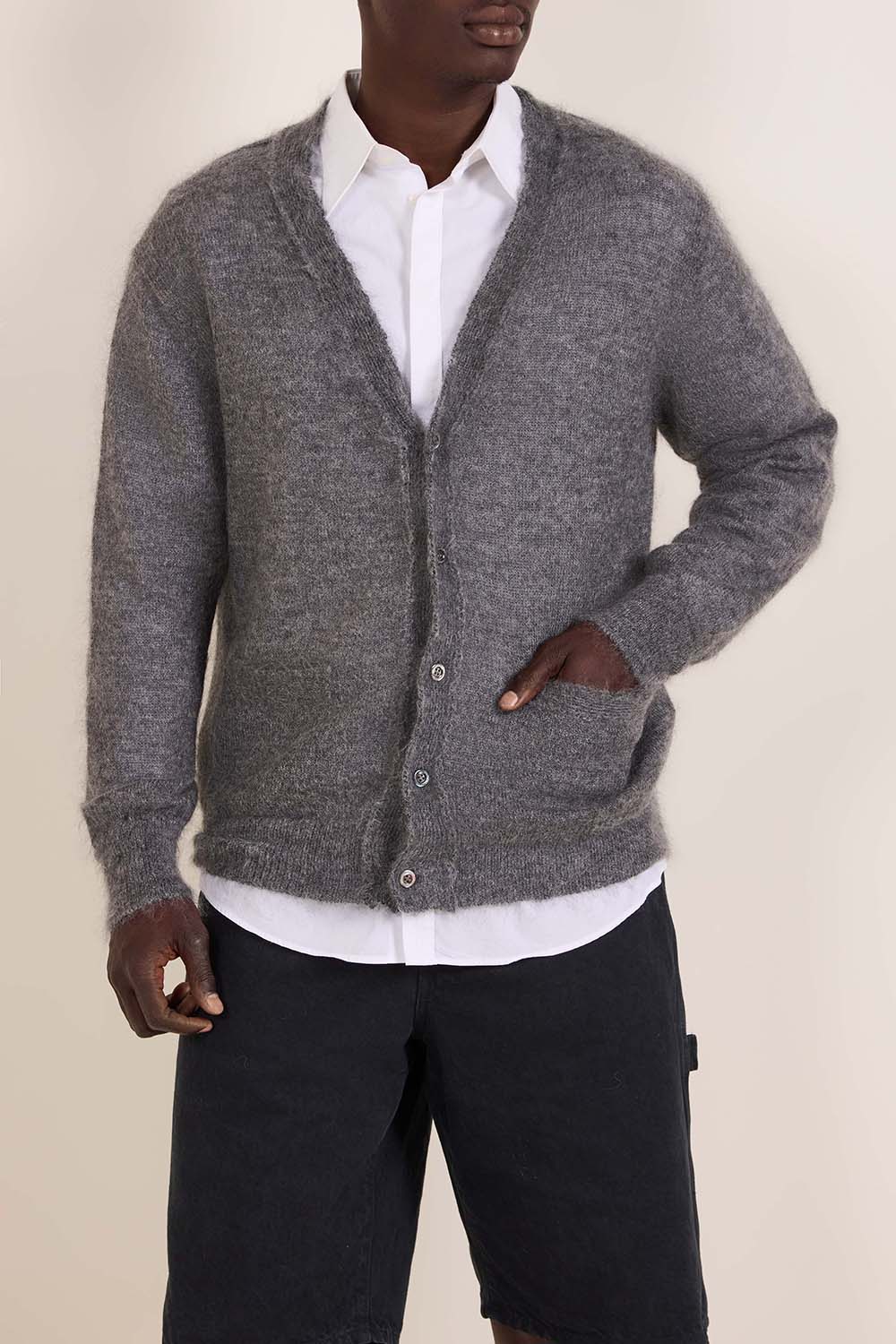 תמונת דוגמן קידמית של קרדיגן