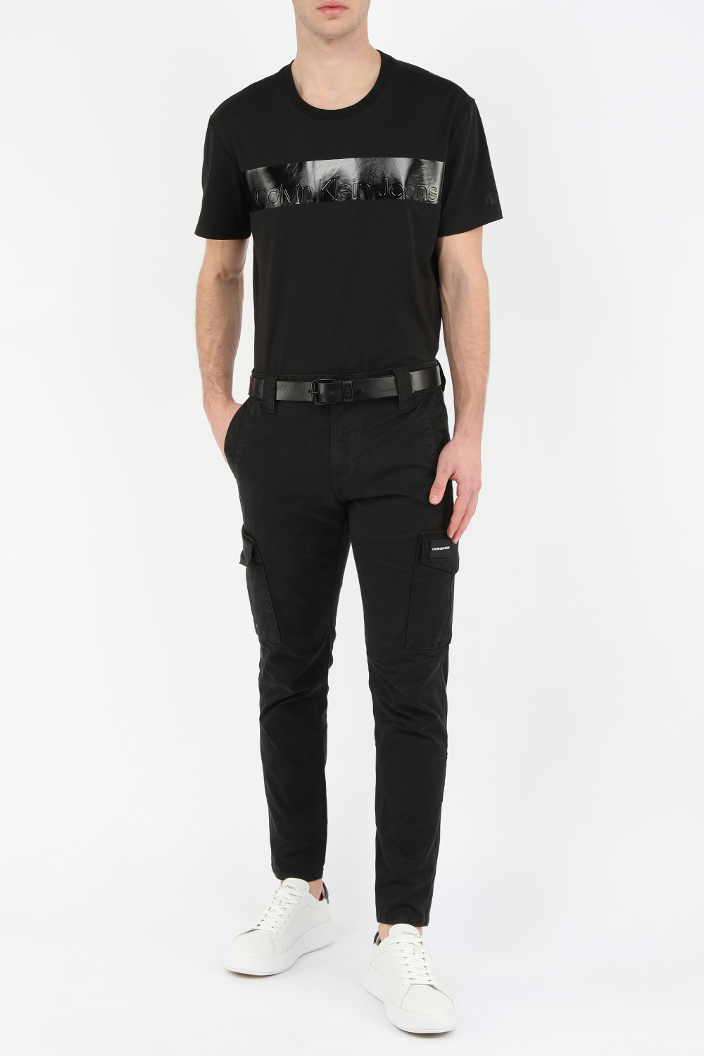 תמונת דוגמן קידמית של Black Leather Belt