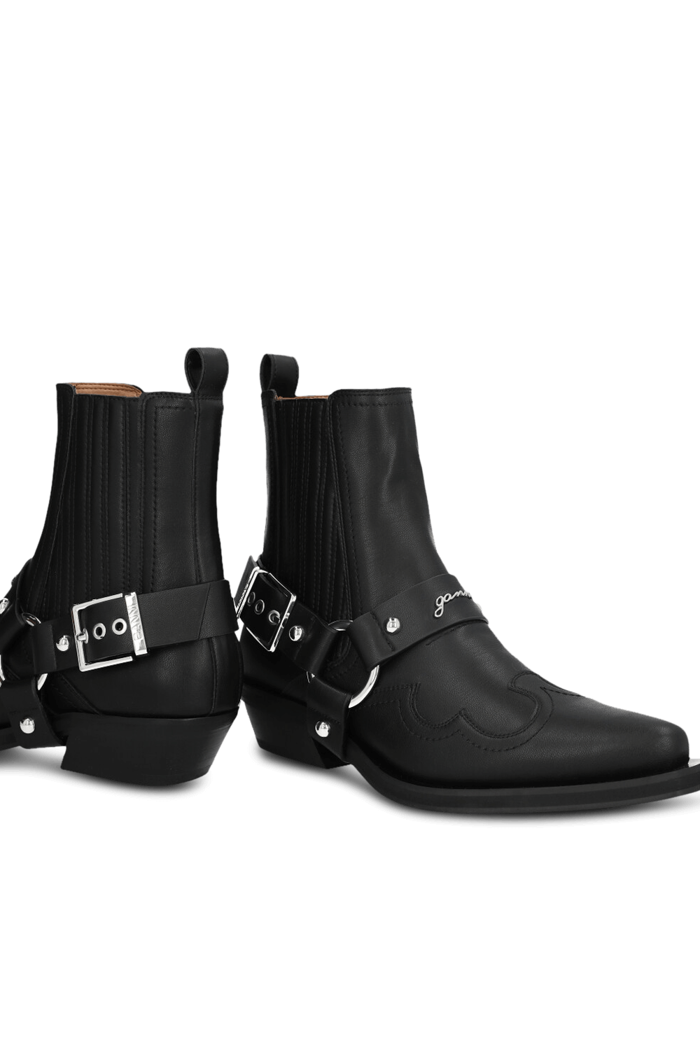 תמונת תקריב של מגפוני צ'לסי ווסטרן