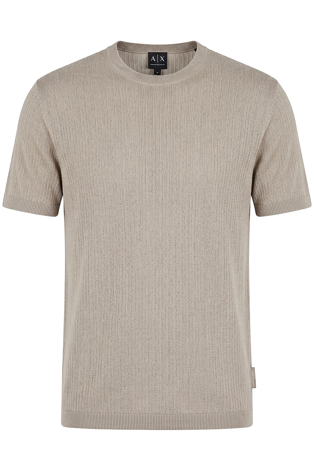 תמונה קידמית של חולצת טי בגזרת סלים