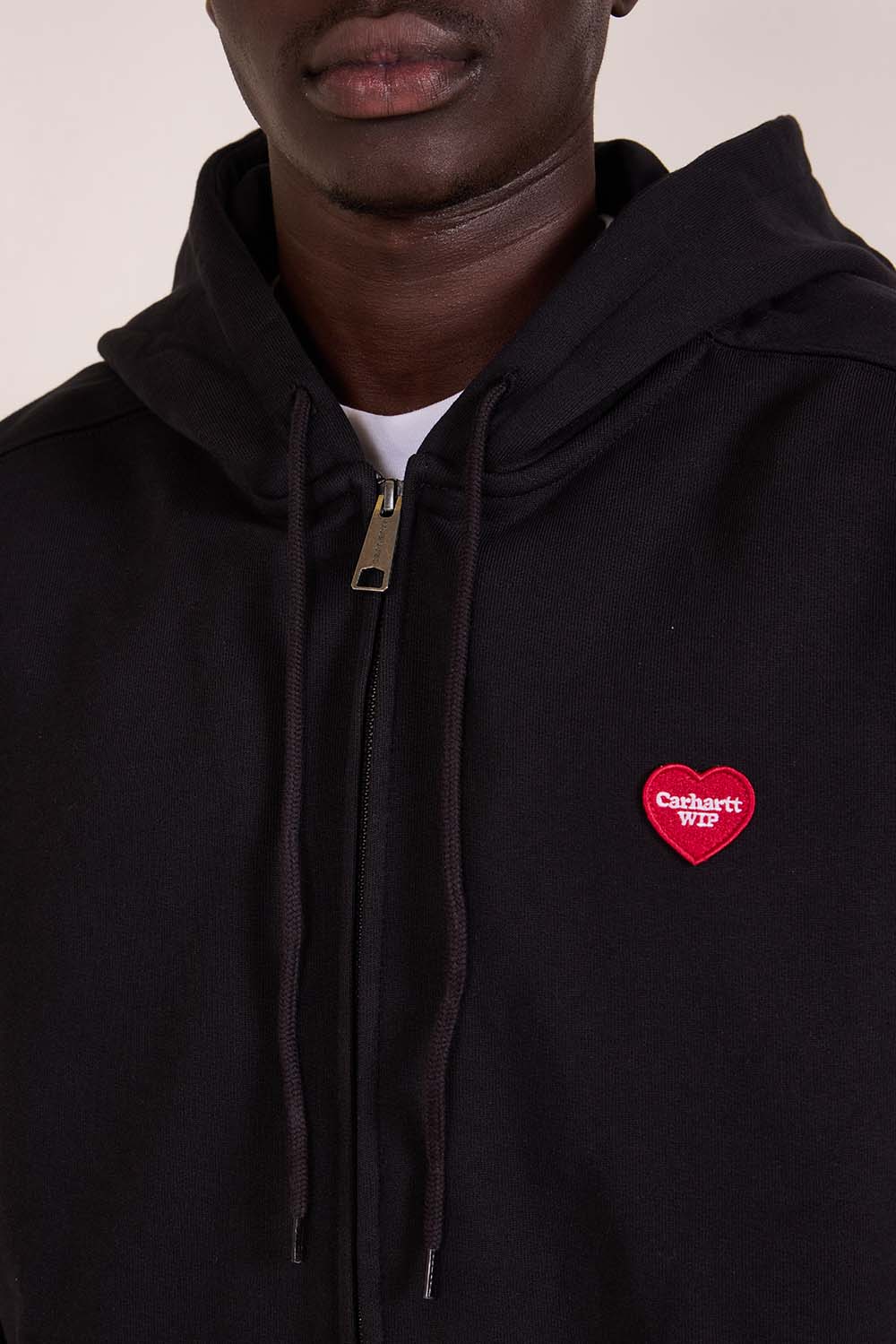 תמונת תקריב דוגמן של קפוצ'ון כותנה