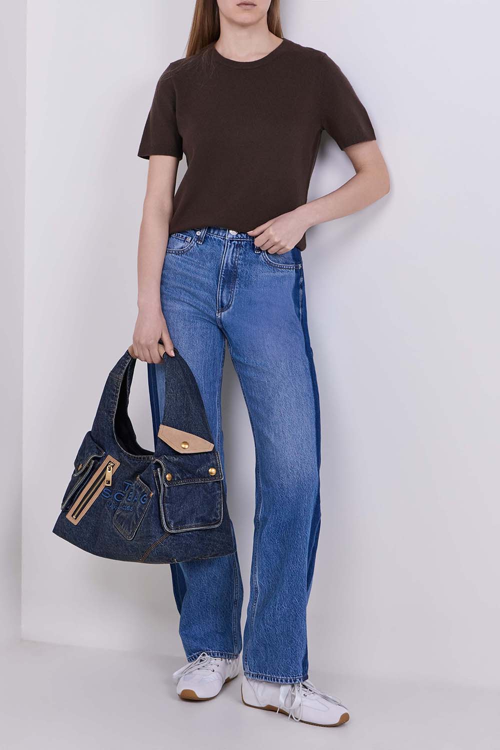 תמונת דוגמן קידמית של תיק כתף דה סאק