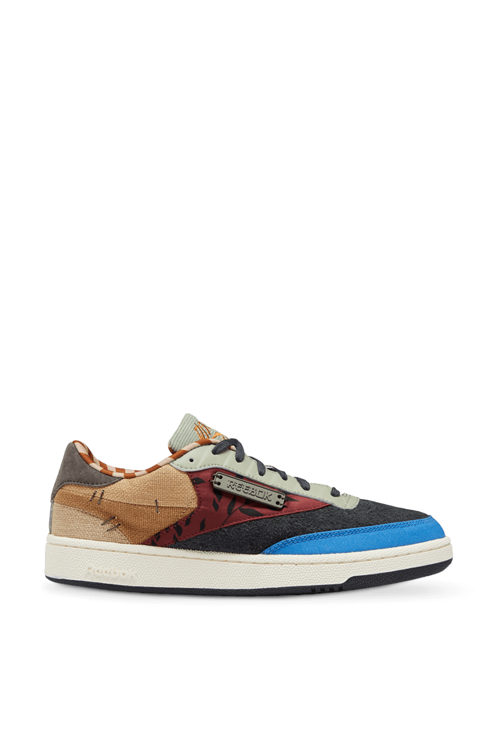 תמונה קידמית של REEBOK