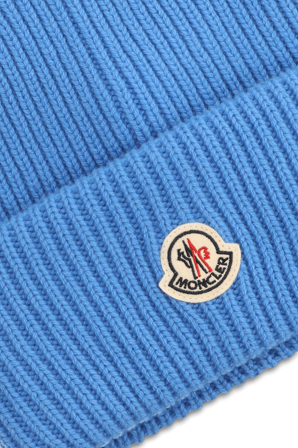 תמונת תקריב של כובע צמר