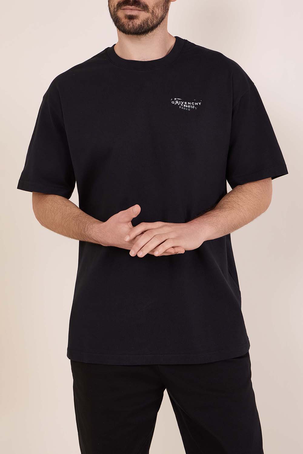 תמונת דוגמן קידמית של חולצת טי