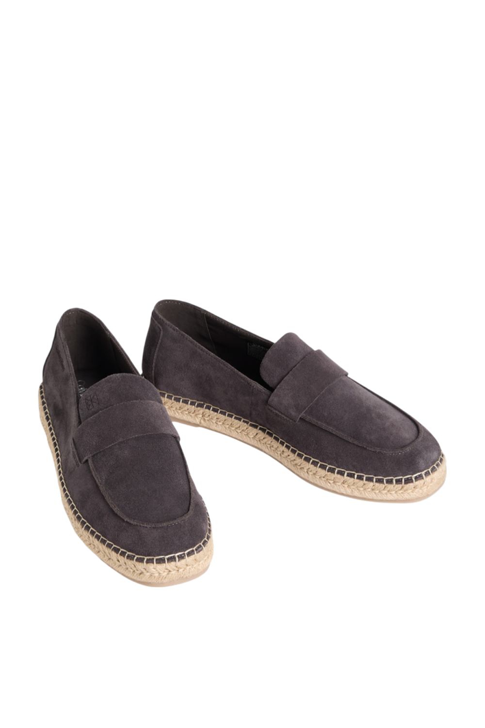 תמונה אחורית של נעלי אספדריל