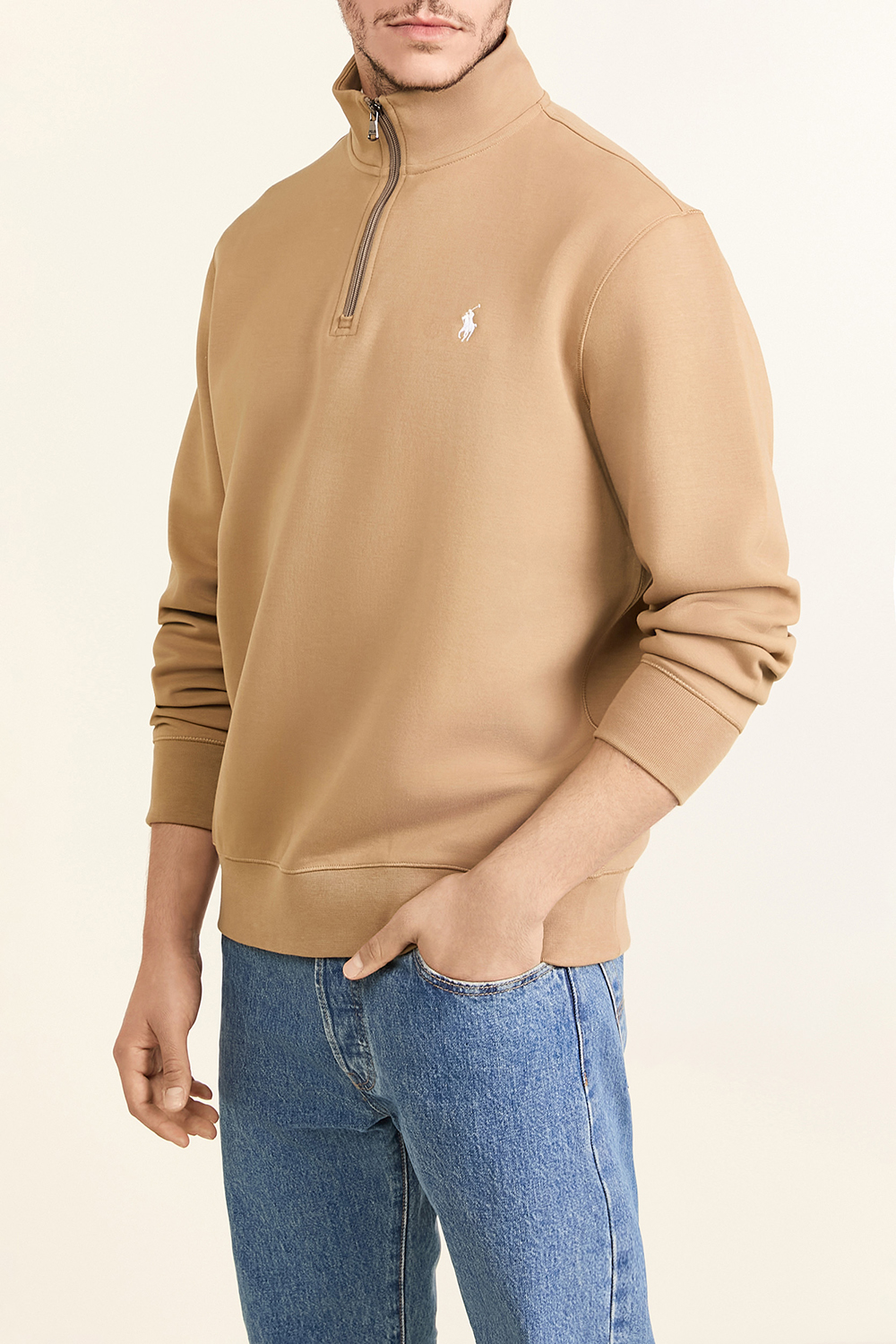 תמונת דוגמן קידמית של סווטשירט פולו