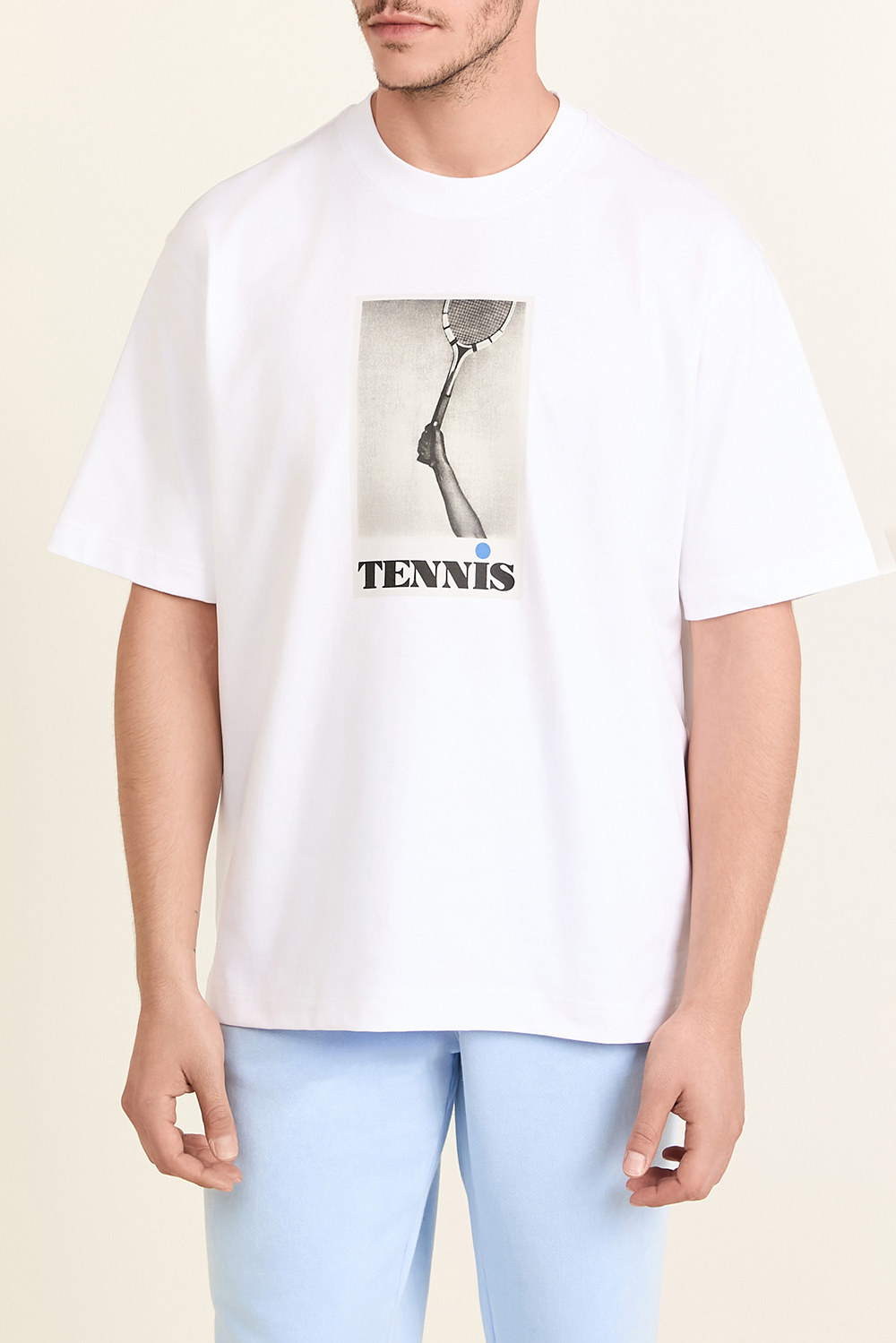 תמונת דוגמן קידמית של חולצת טי