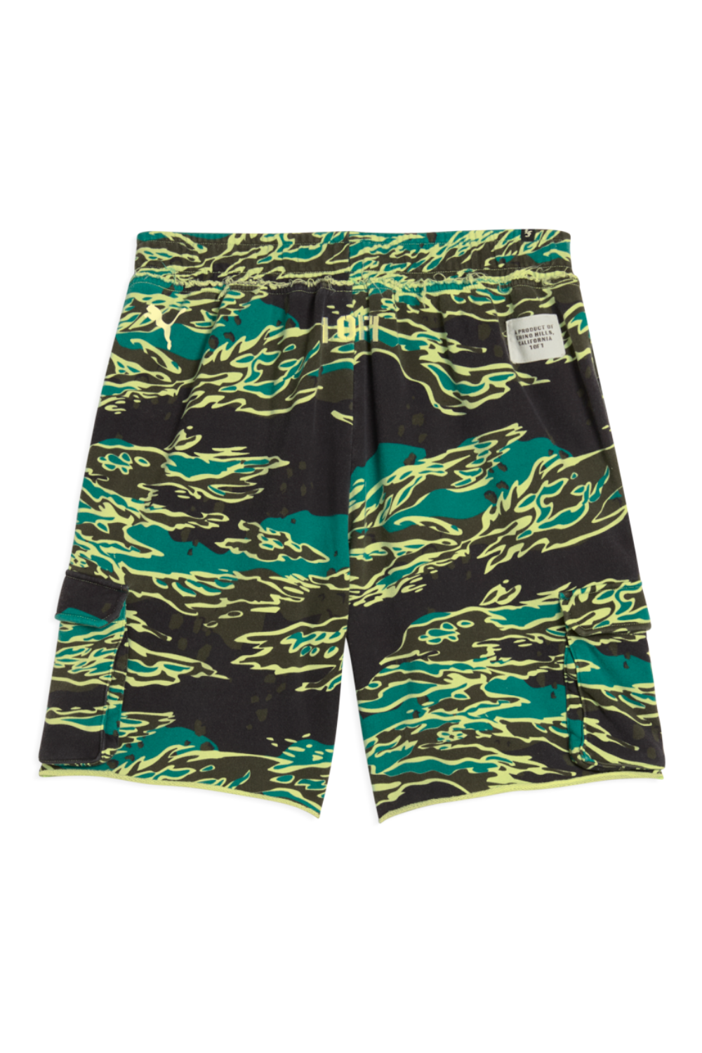 תמונה אחורית של מכנסיים קצרים