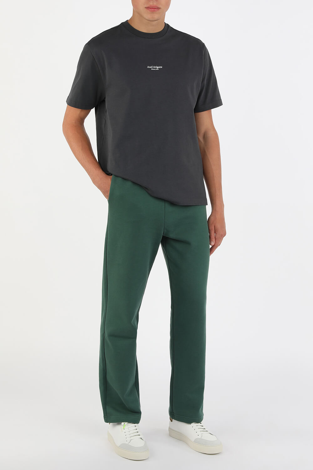 תמונת דוגמן קידמית של Clean 90 Triple Animal in White