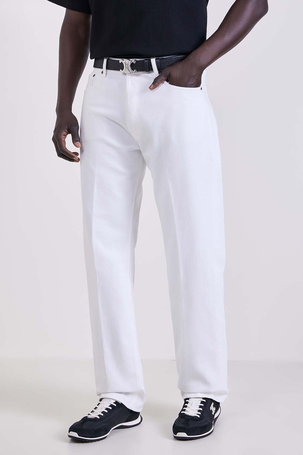 תמונת דוגמן קידמית של מכנסי ג&rsquo;ינס בויפרנד 001