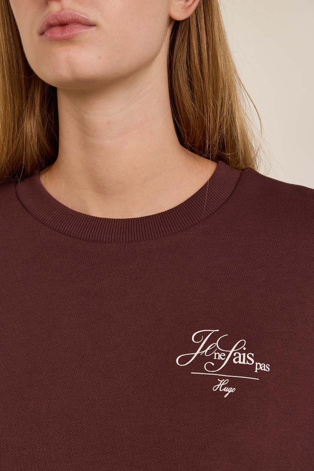 תמונת תקריב דוגמן של סווטשירט