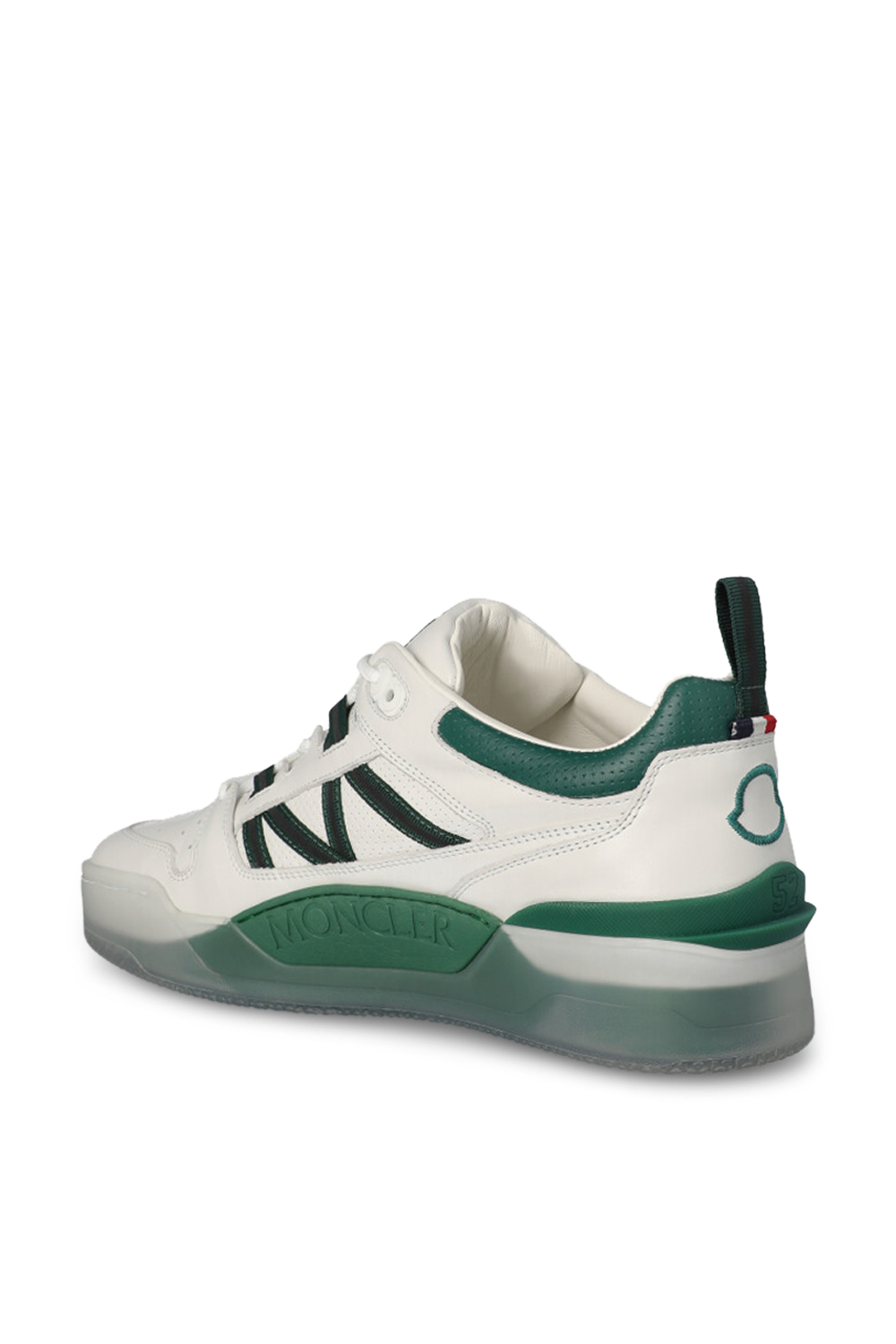 תמונה אחורית של נעלי סניקרס