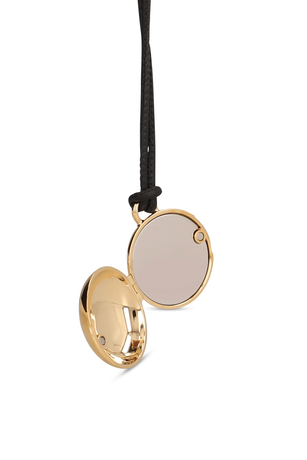 תמונה אחורית של צ'ארם מראה