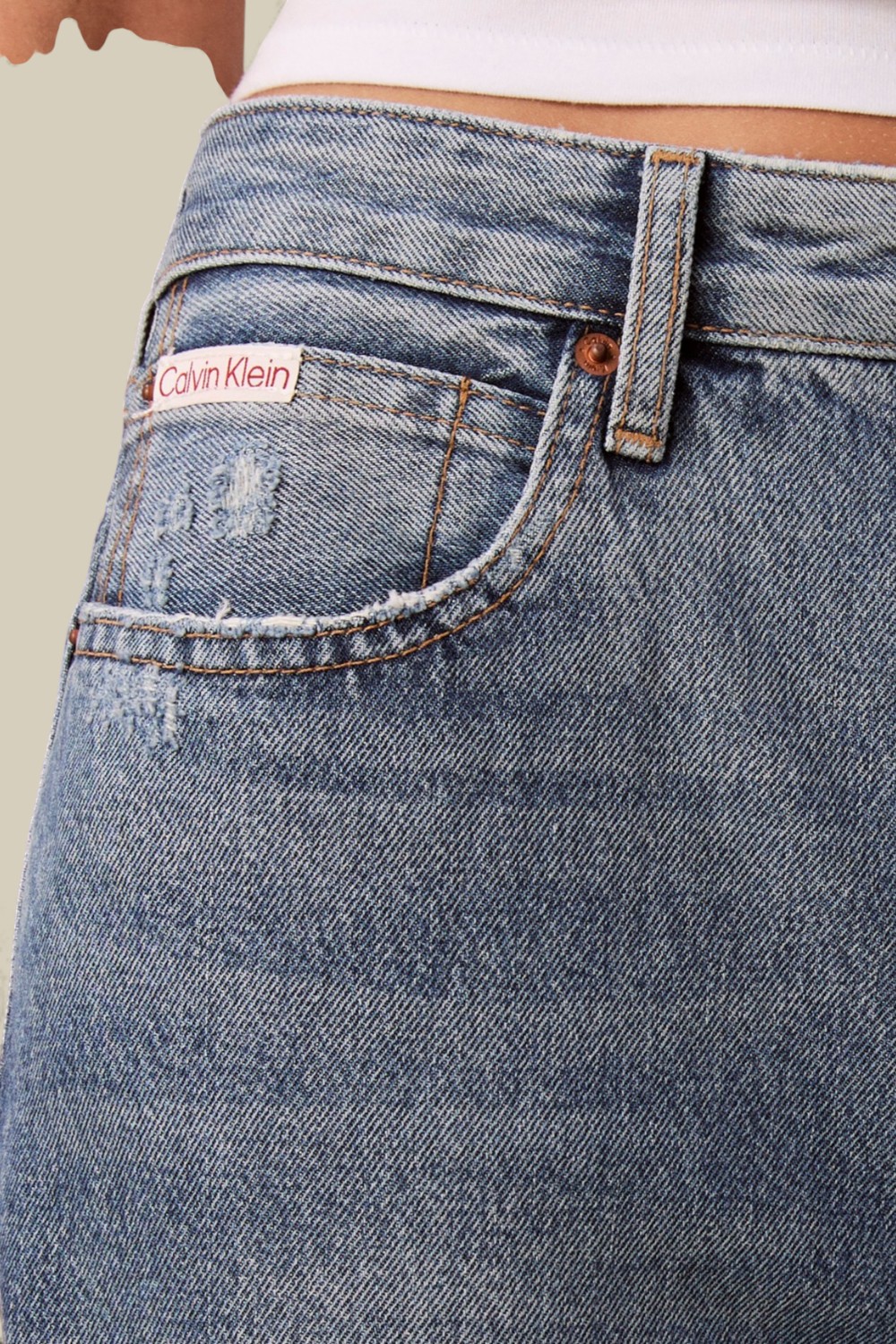 מכנסי ג'ינס בגזרה ישרה