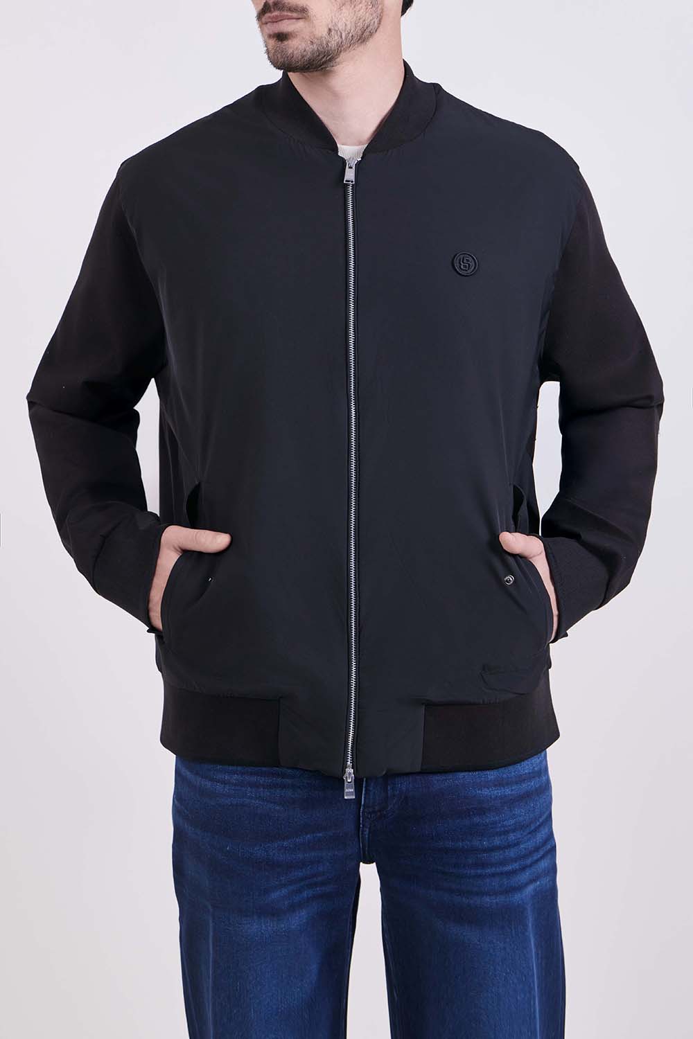 תמונת דוגמן קידמית של ז'קט בומבר