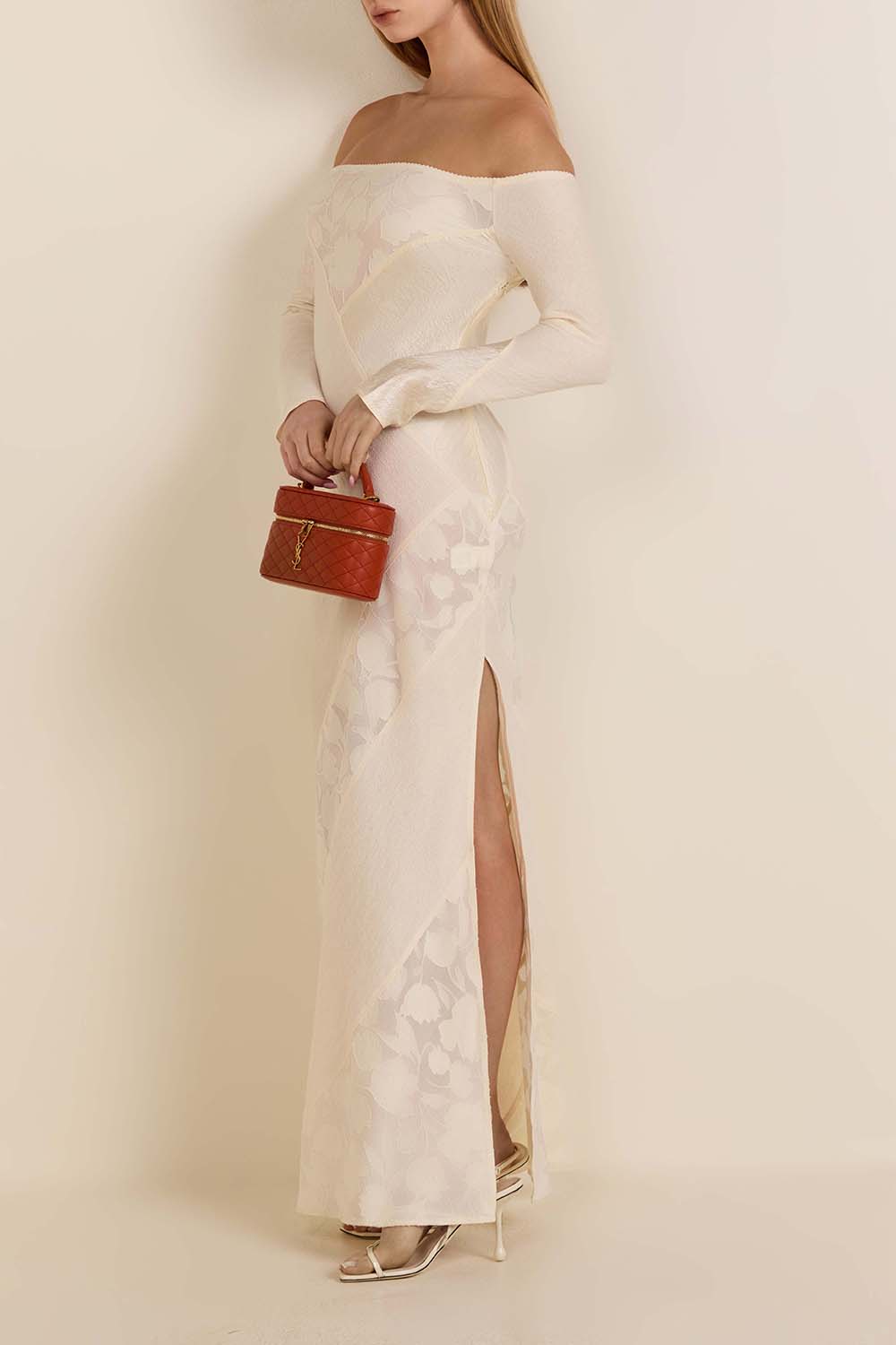 תמונת דוגמן קידמית של תיק גבי מיני