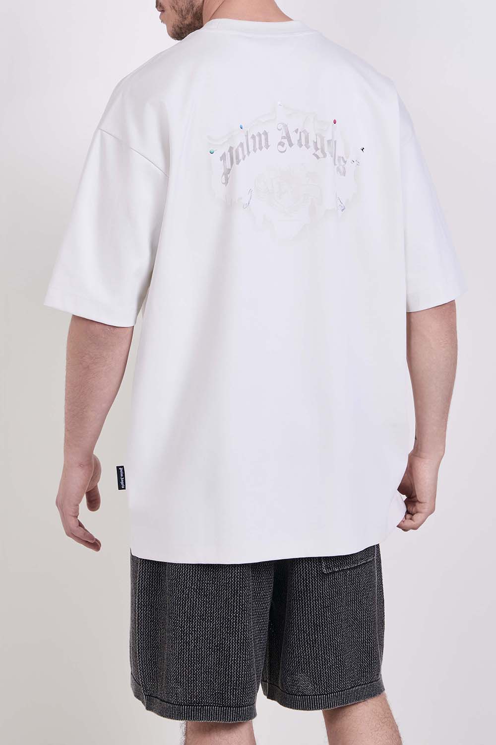 תמונת דוגמן אחורית של חולצת טי אוברסייז