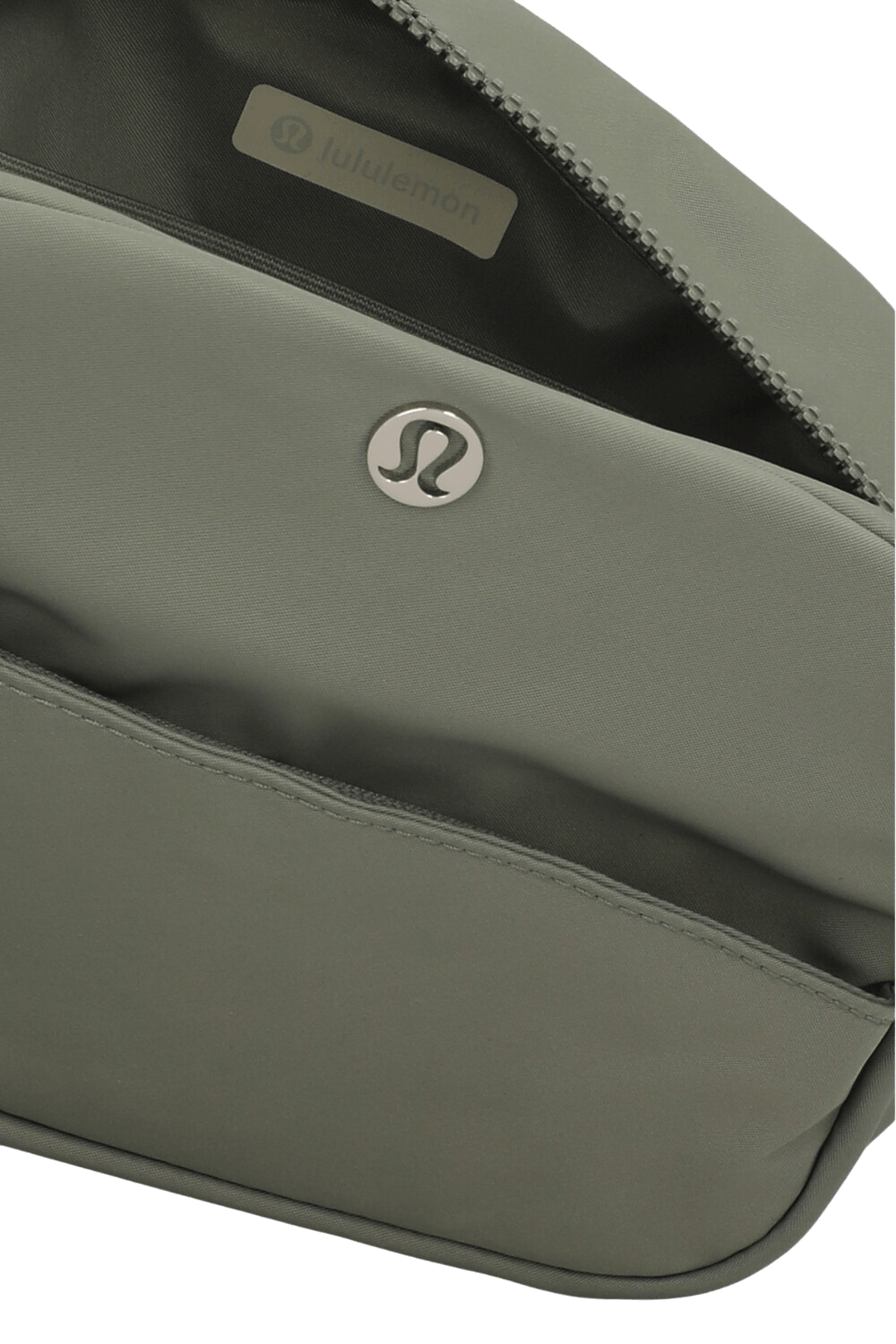 תמונת פנים של City Essentials Pouch