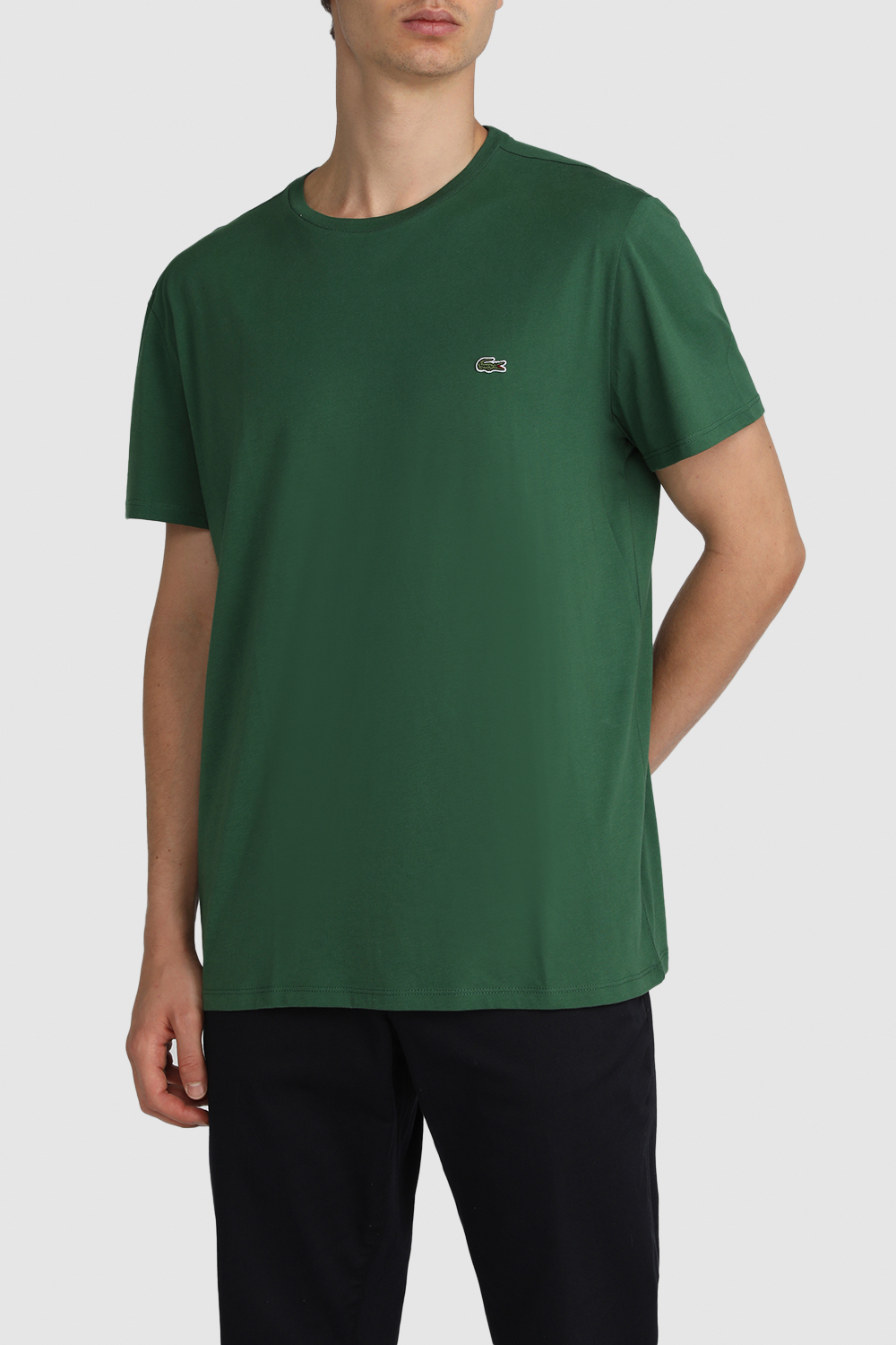 תמונת דוגמן קידמית של חולצת טי