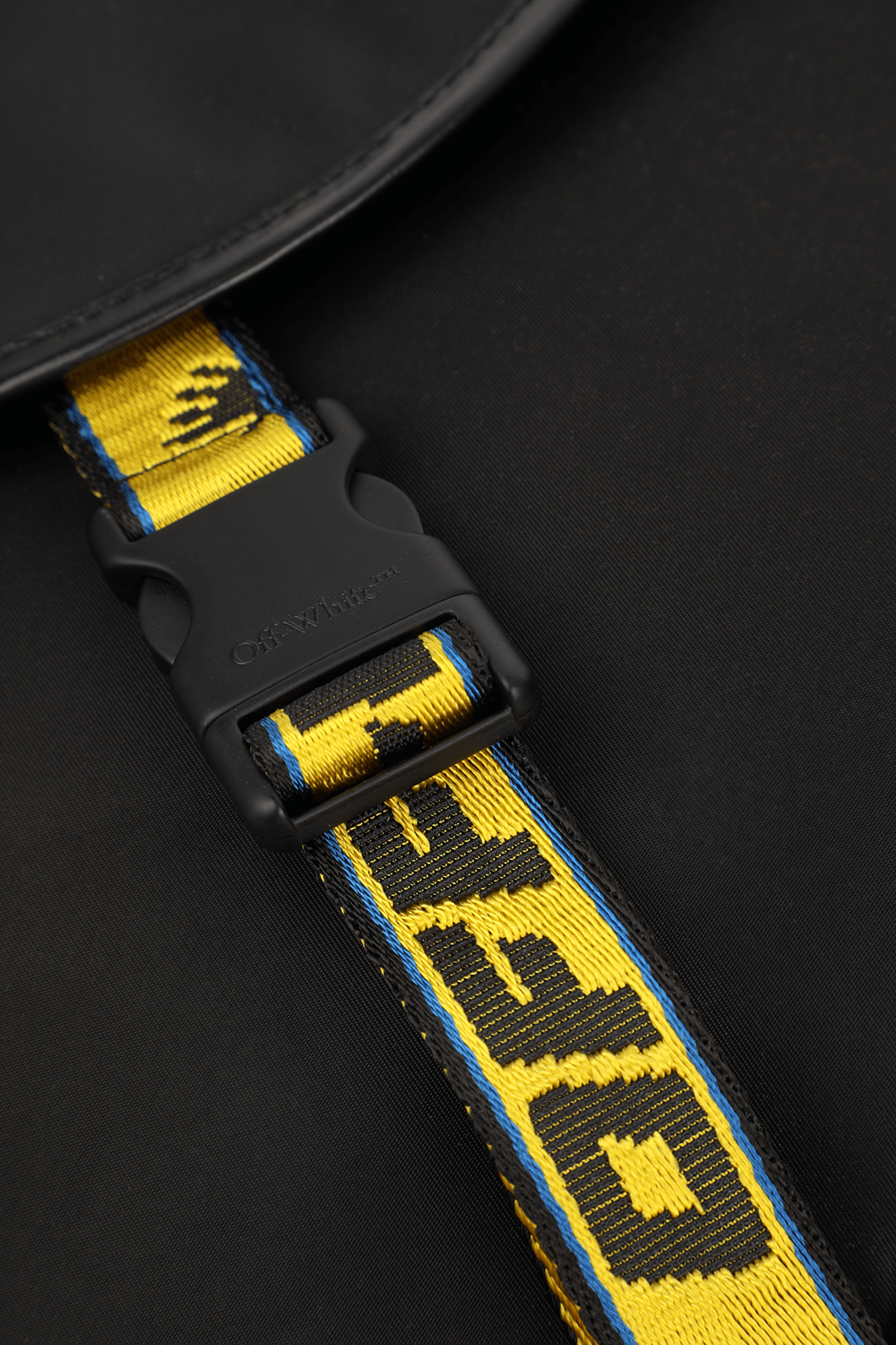 תמונת פנים של Industrial Logo Nylon Backpack in Black