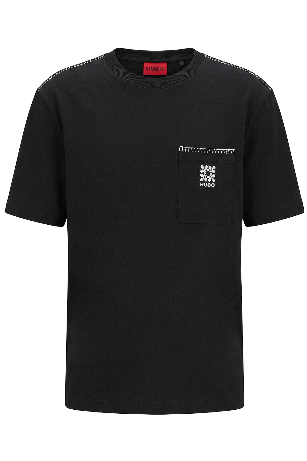 תמונה קידמית של חולצת טי בגזרה משוחררת