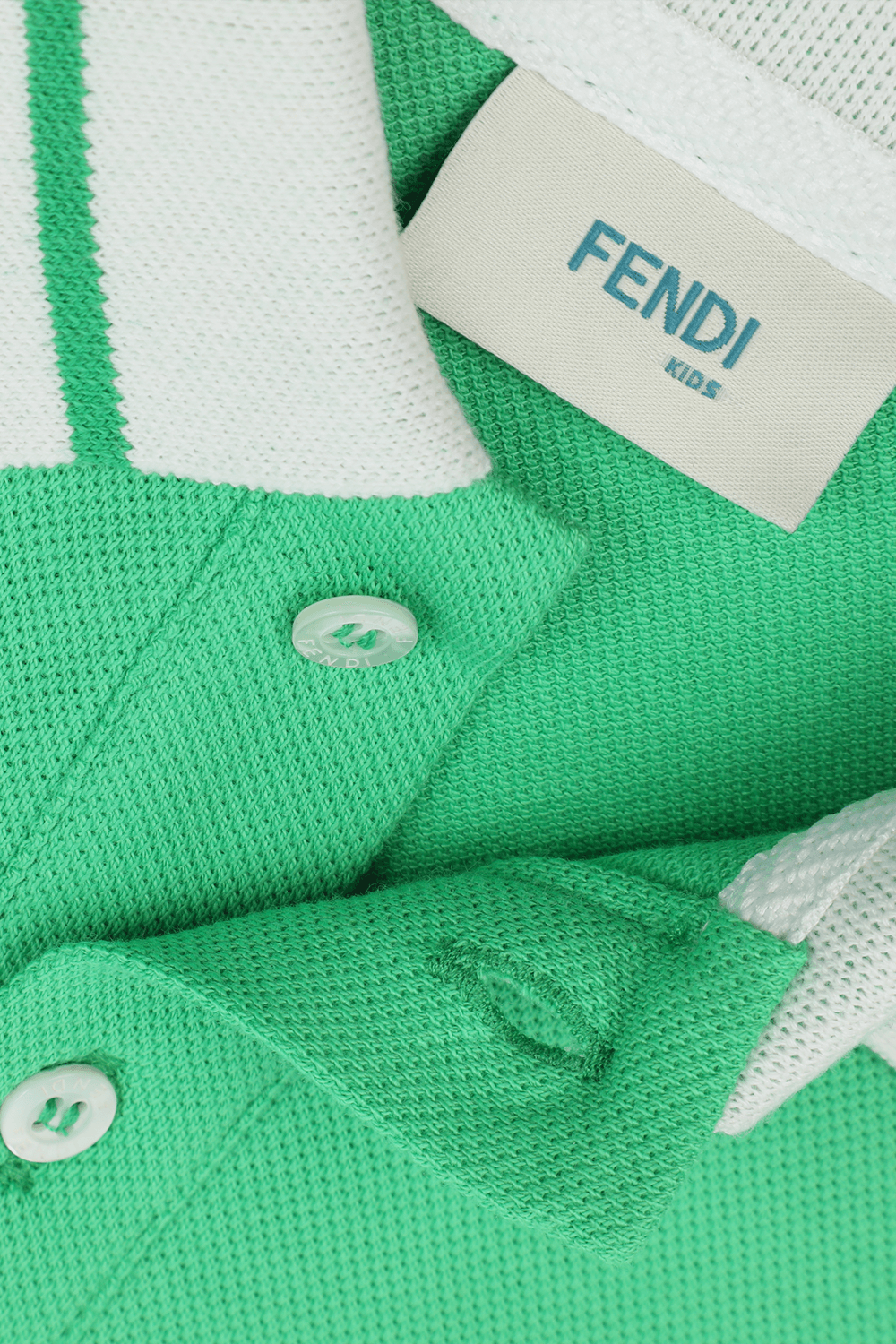 גילאי 3-7 חולצת פולו ירוקה עם צווארון לבן FENDI KIDS