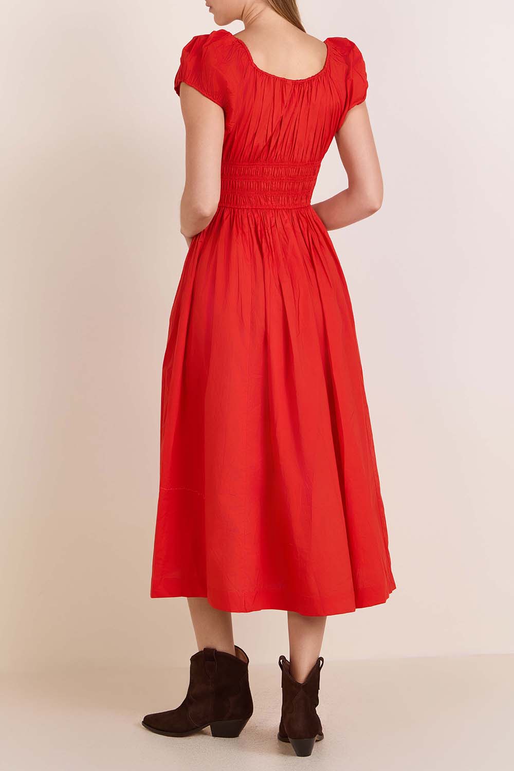 תמונת דוגמן אחורית של שמלת מידי קווין