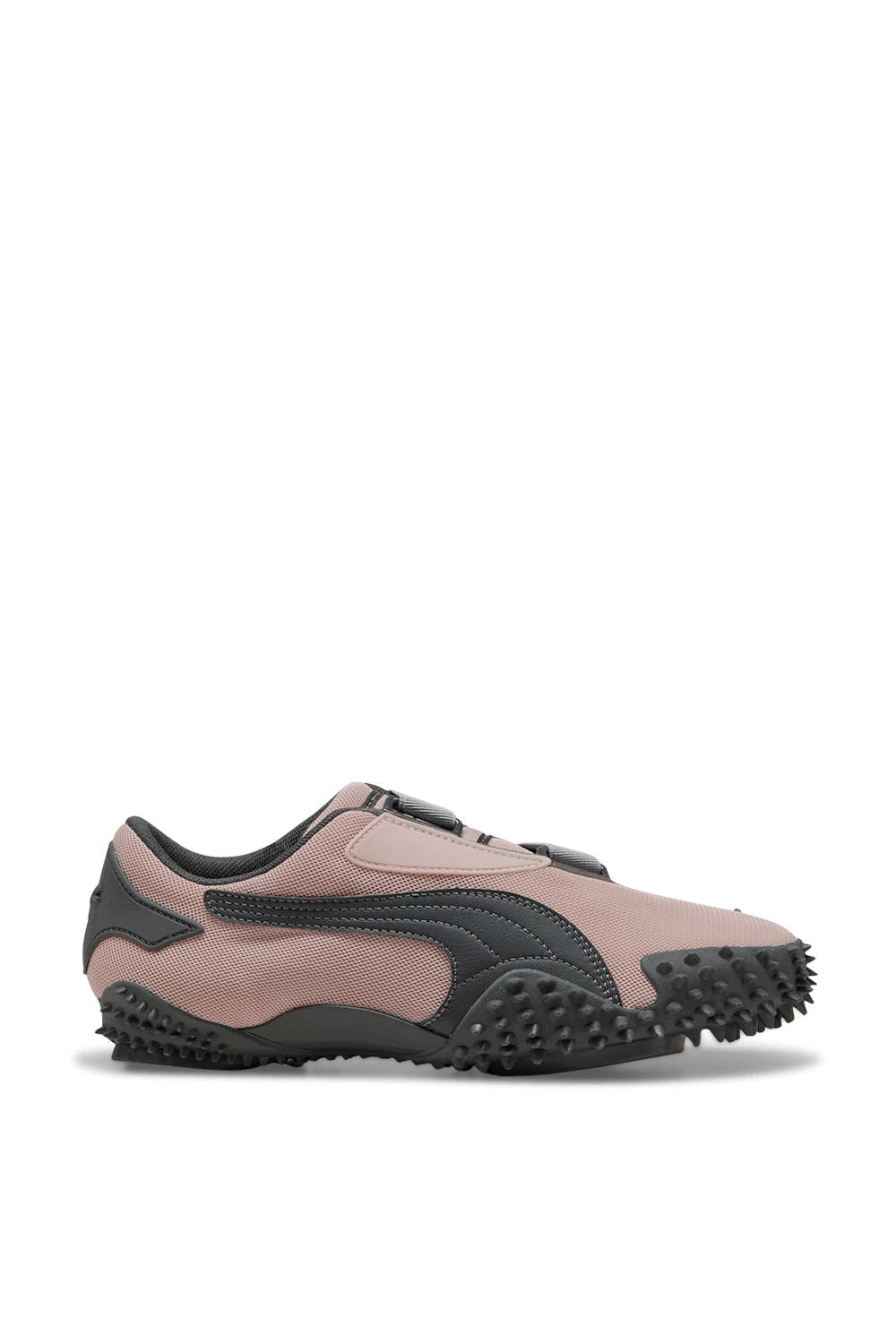 תמונה קידמית של נעלי סניקרס מוסטרו