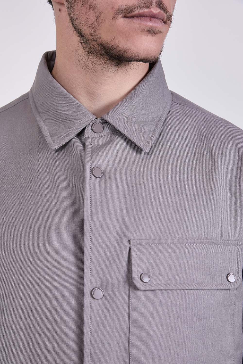 תמונת תקריב דוגמן של ז'קט