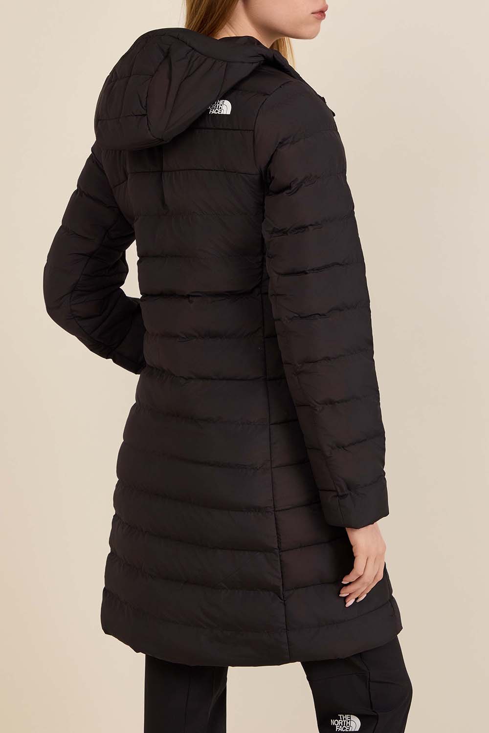 תמונת דוגמן אחורית של מעיל פוך בומבר