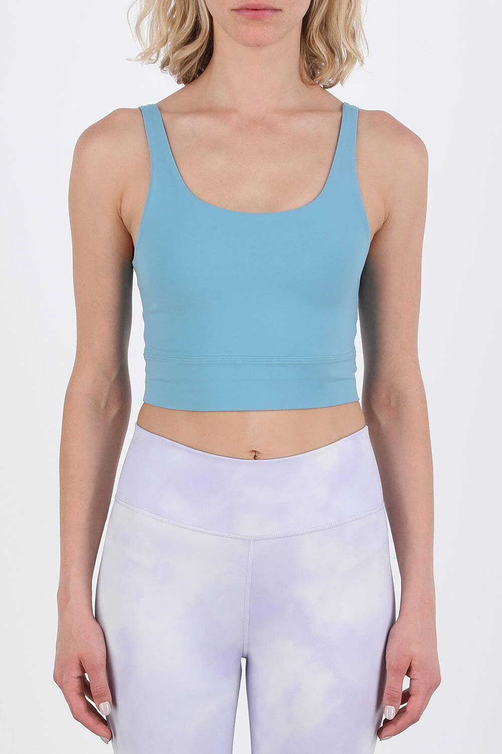 תמונת דוגמן קידמית של Yoga Luxe Infinalon Crop Top in Blue
