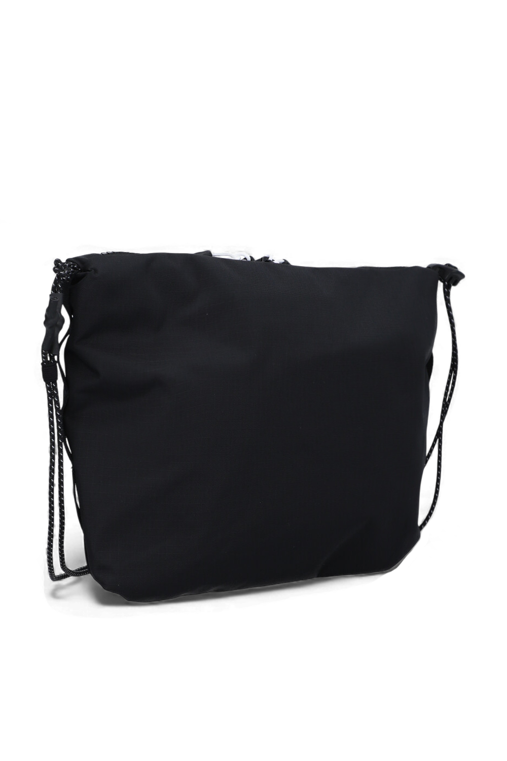 תמונה אחורית של תיק פאוץ' טרה