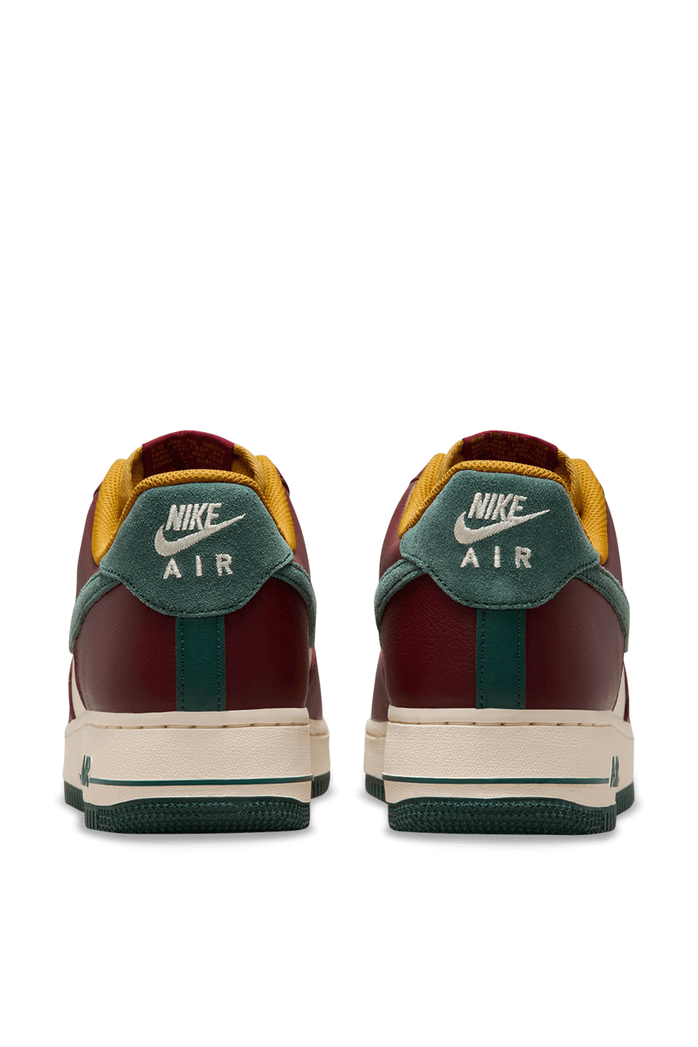 תמונה אחורית של נעלי סניקרס אייר פורס 1 07