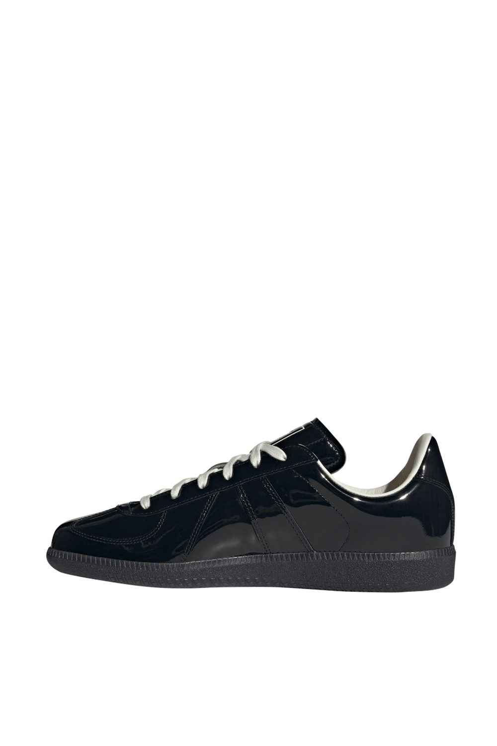 תמונה אחורית של נעלי סניקרס בי דבליו ארמי