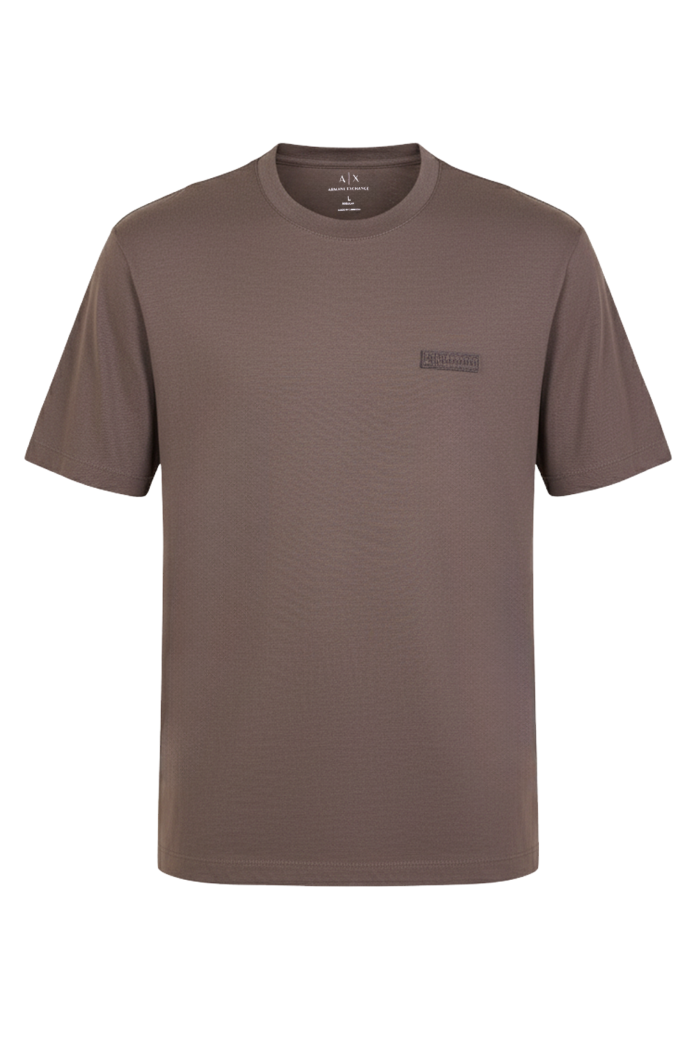 תמונה קידמית של חולצת טי