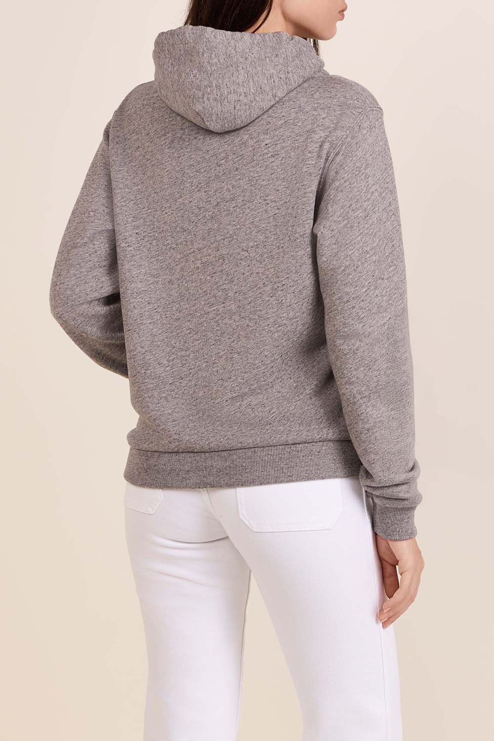 תמונת דוגמן אחורית של סווטשירט קפוצ'ון