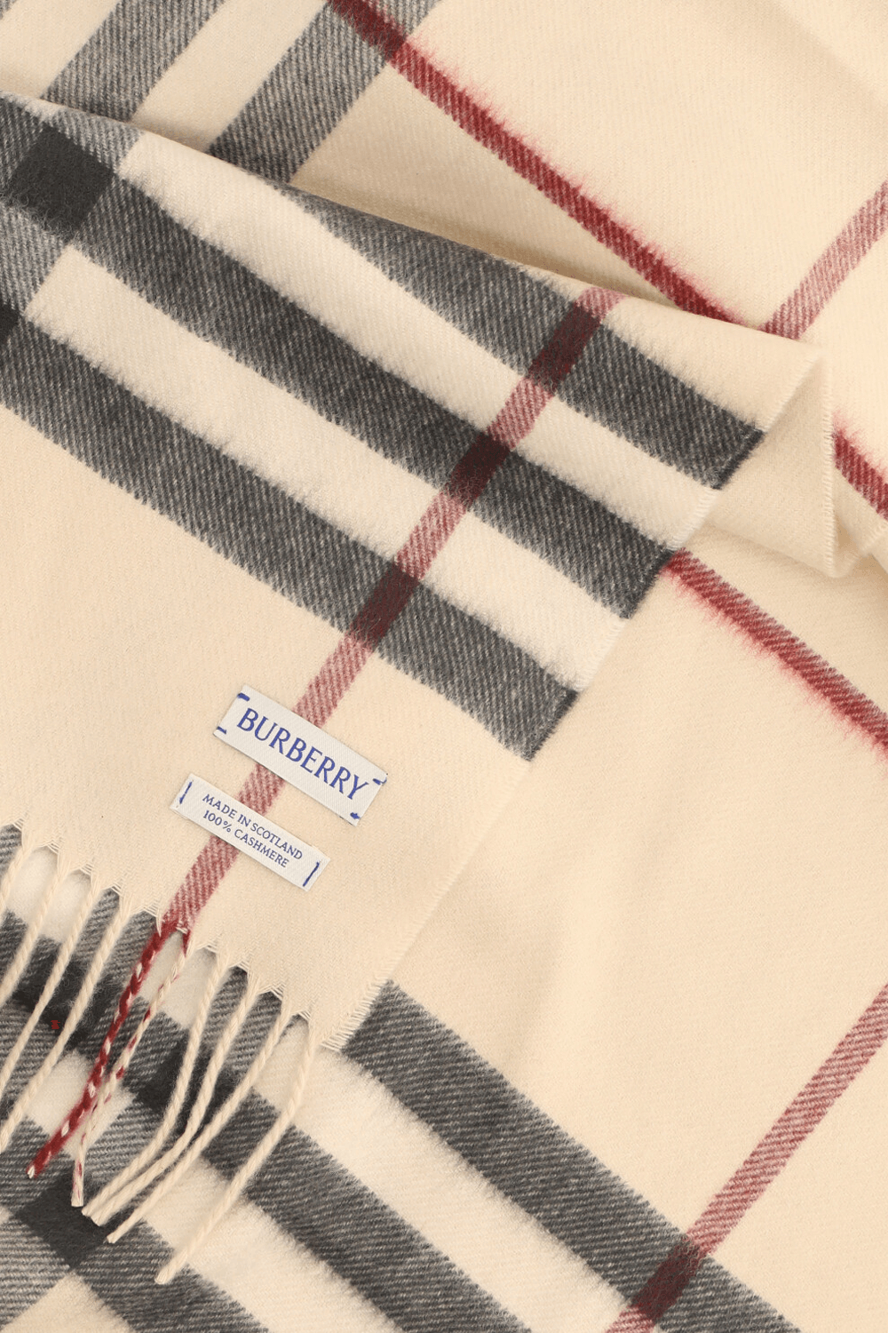 תמונה אחורית של צעיף קשמיר