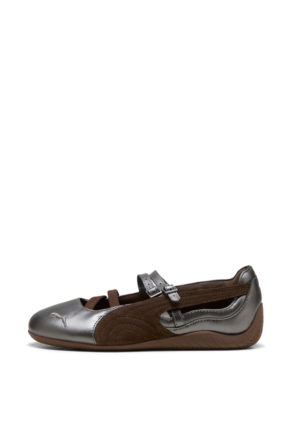 תמונה אחורית של נעלי סניקרס