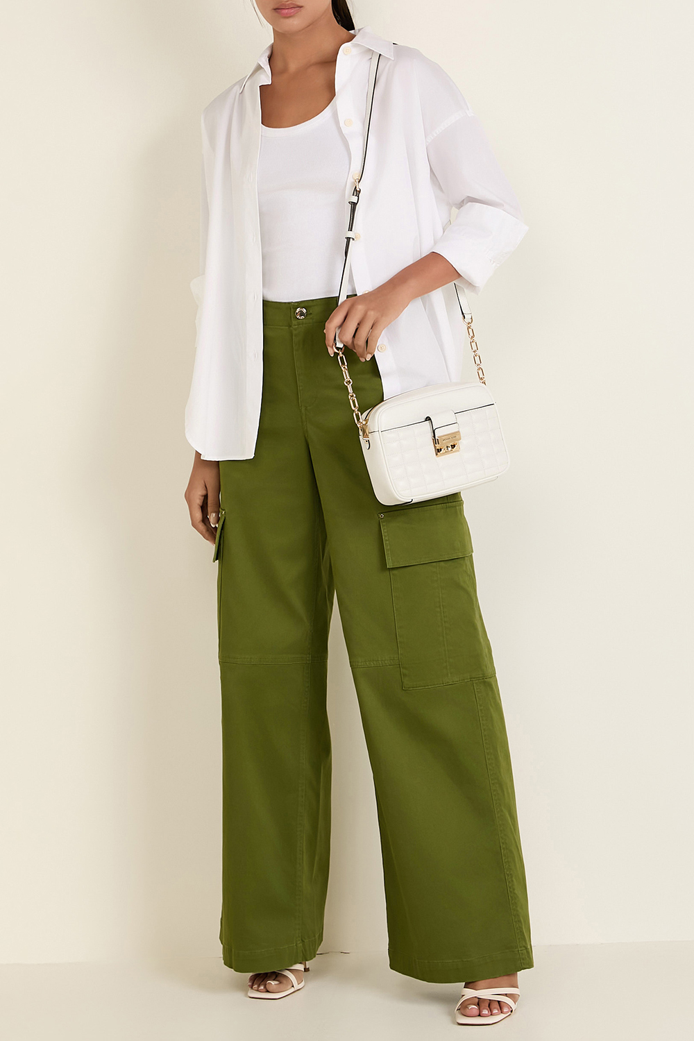 תמונת דוגמן קידמית של תיק טרייבקה מדיום