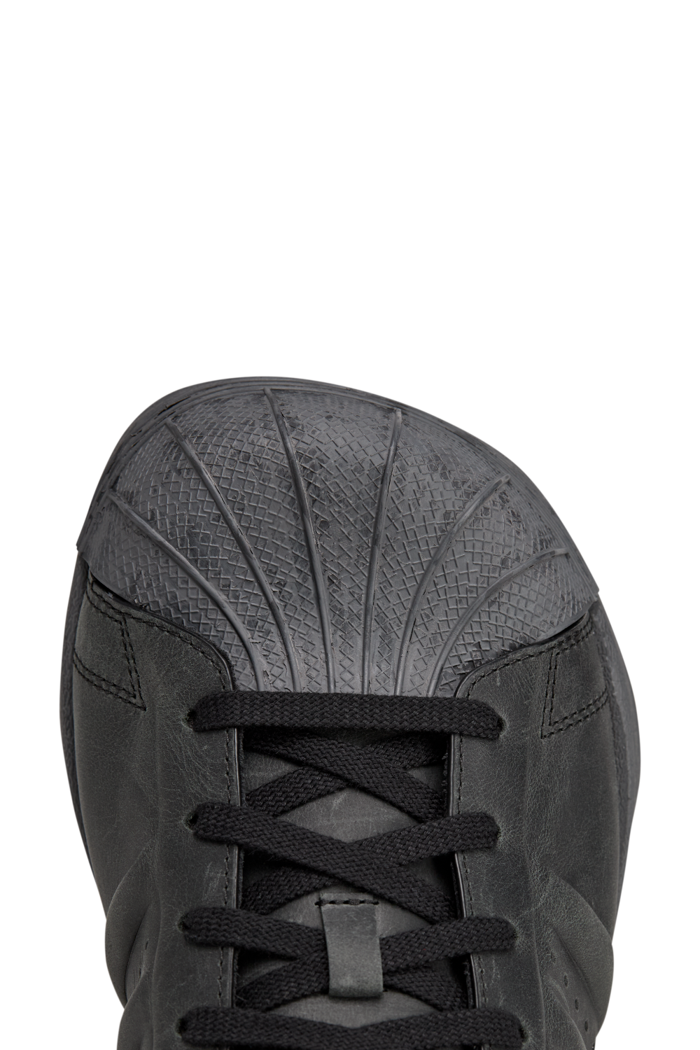 נעלי סניקרס סופרסטאר Adidas X AVAVAV