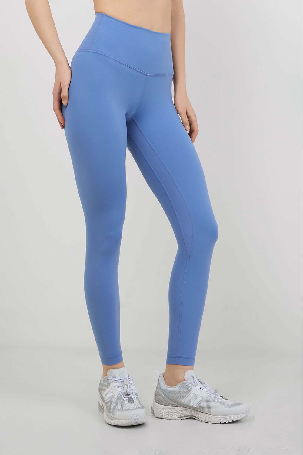 תמונת דוגמן קידמית של LULULEMON ALIGN&trade; HR PANT 25