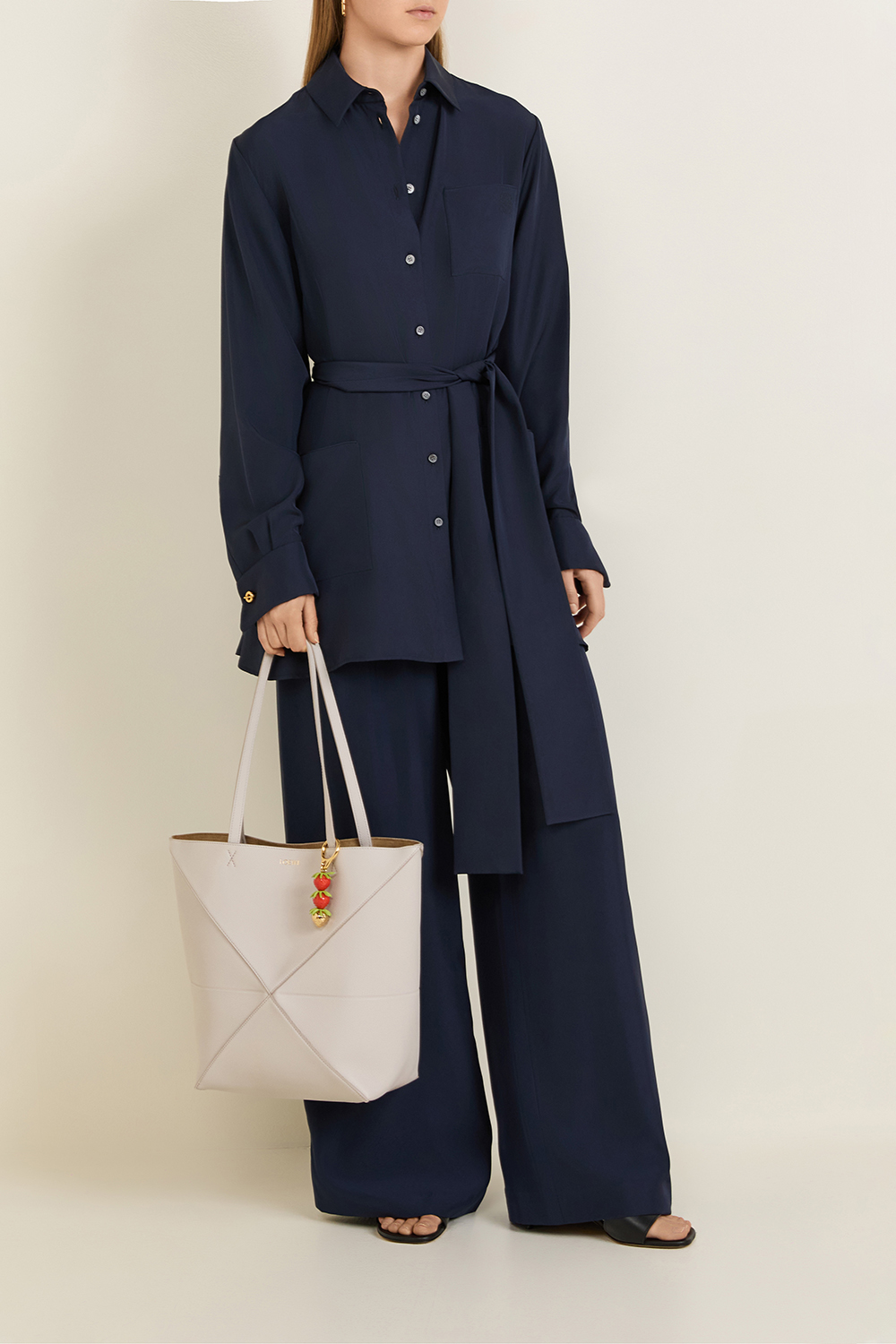 תמונת דוגמן קידמית של צ'ארם תותים