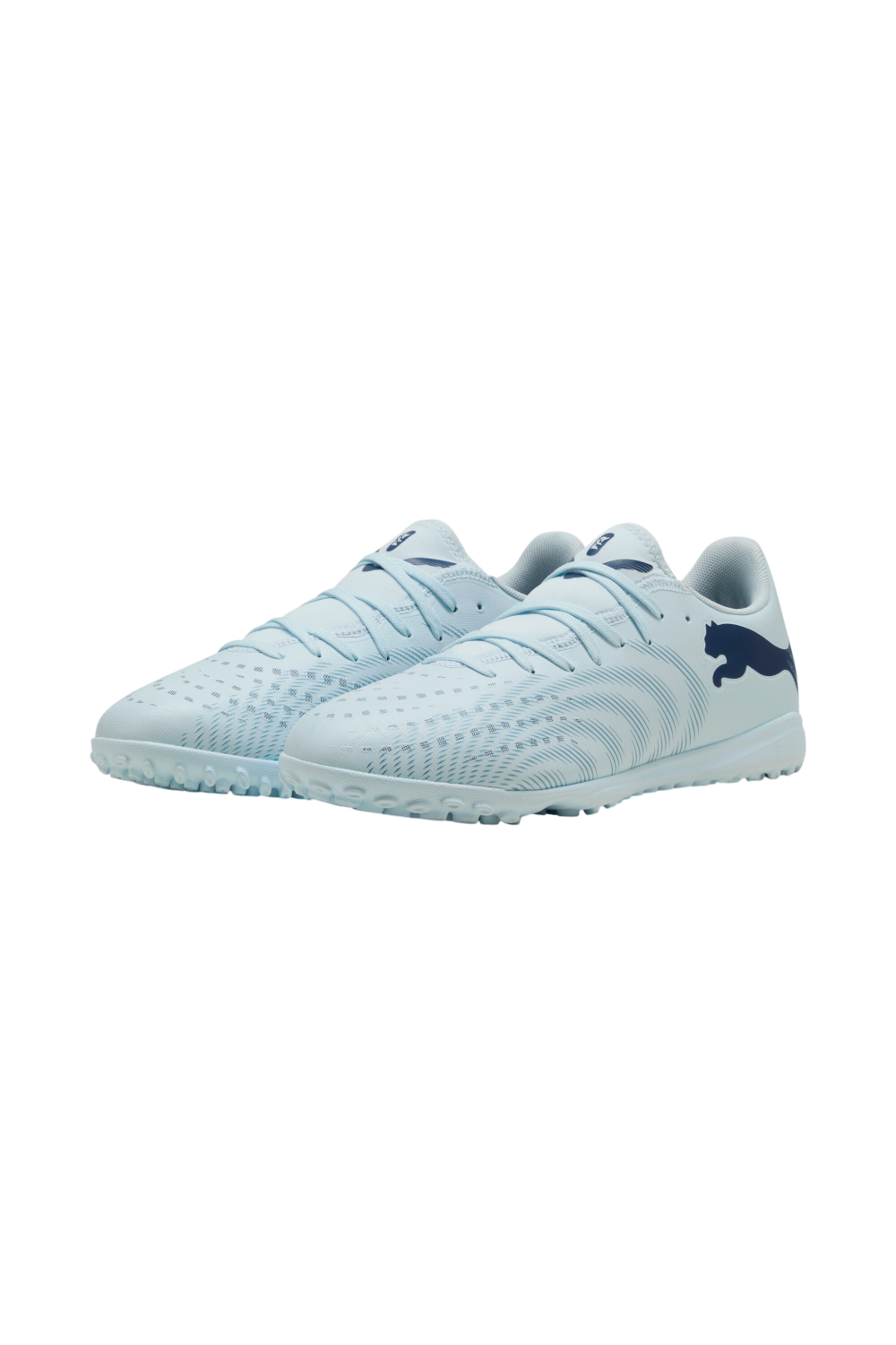 תמונת תקריב של נעלי כדורגל פיוטצ'ר 9 פליי טיטי