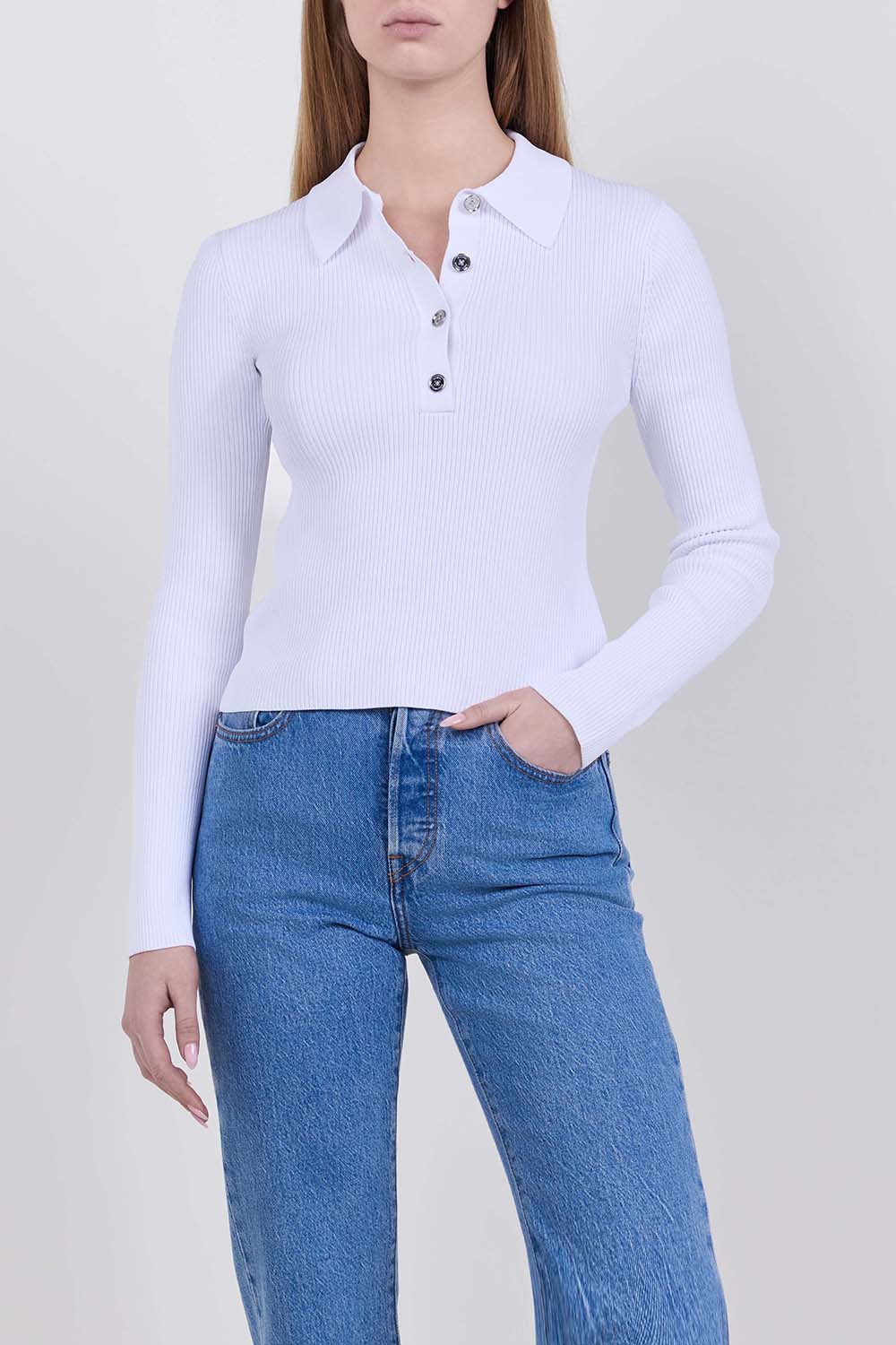 תמונת דוגמן קידמית של חולצת פולו ארוכה