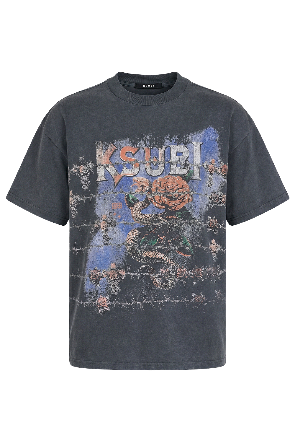 תמונה קידמית של חולצת טי אוברסייז