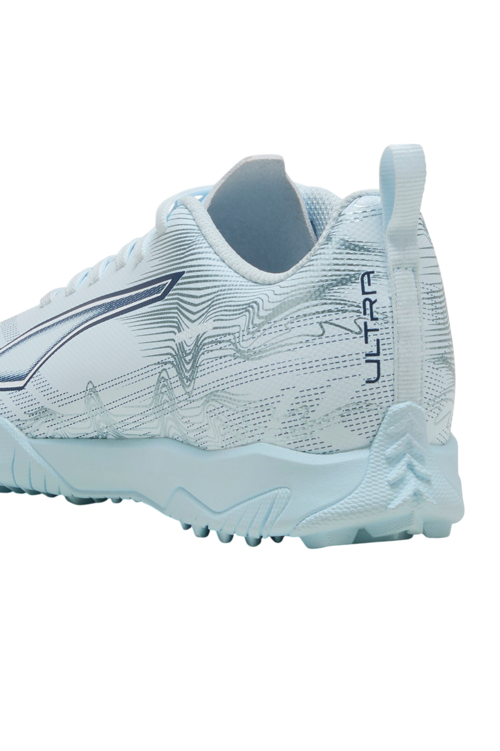 תמונת פנים של נעלי כדורגל פיוטצ'ר 6 פליי טיטי