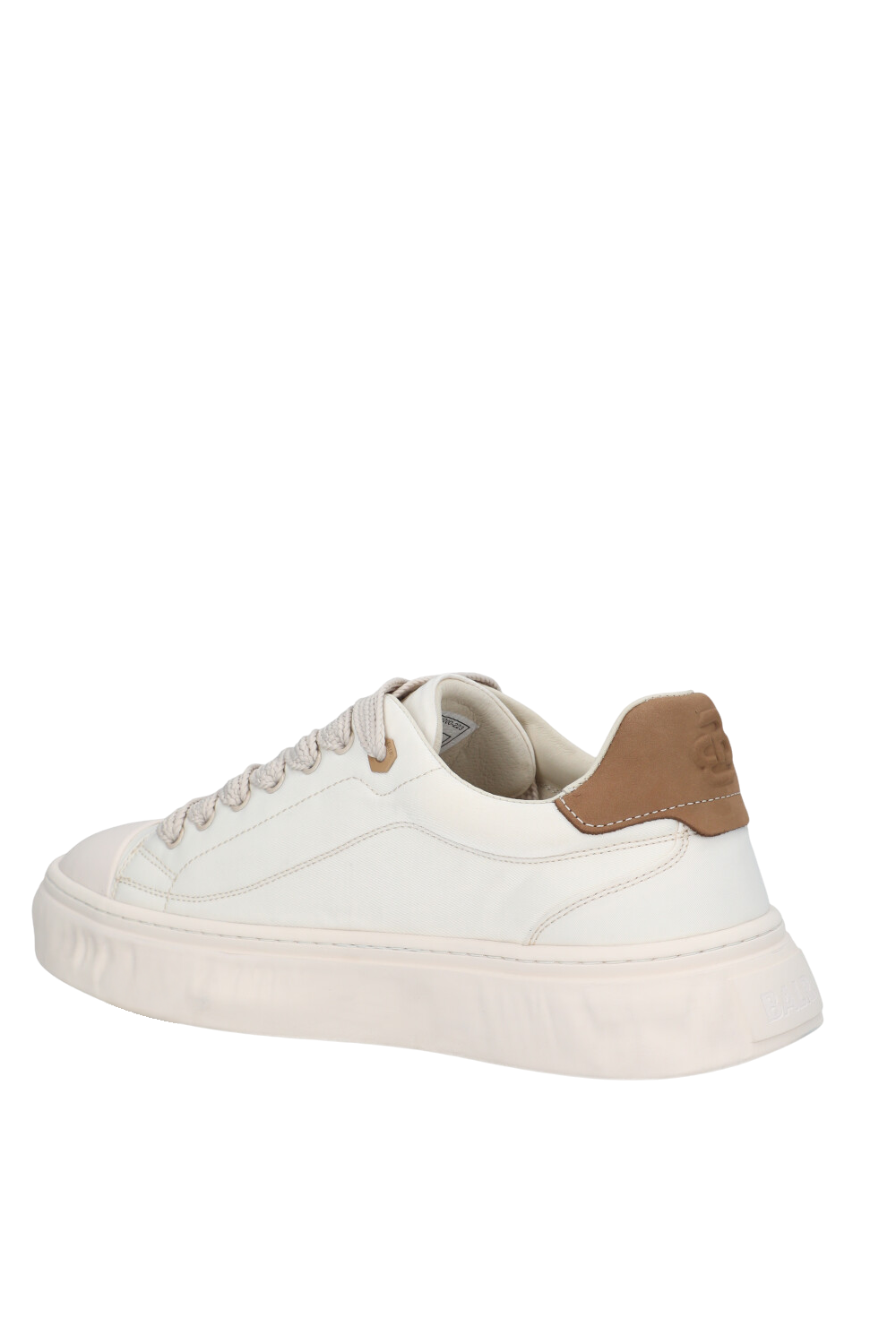 תמונה אחורית של סניקרס