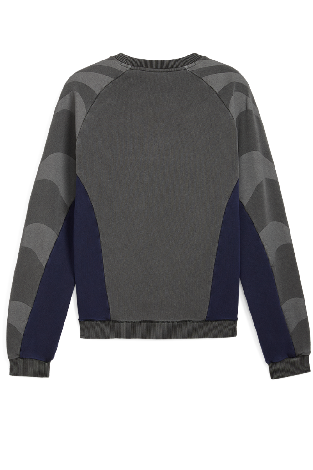 תמונה אחורית של קידסופר X פומה סווטשירט אוברסייז